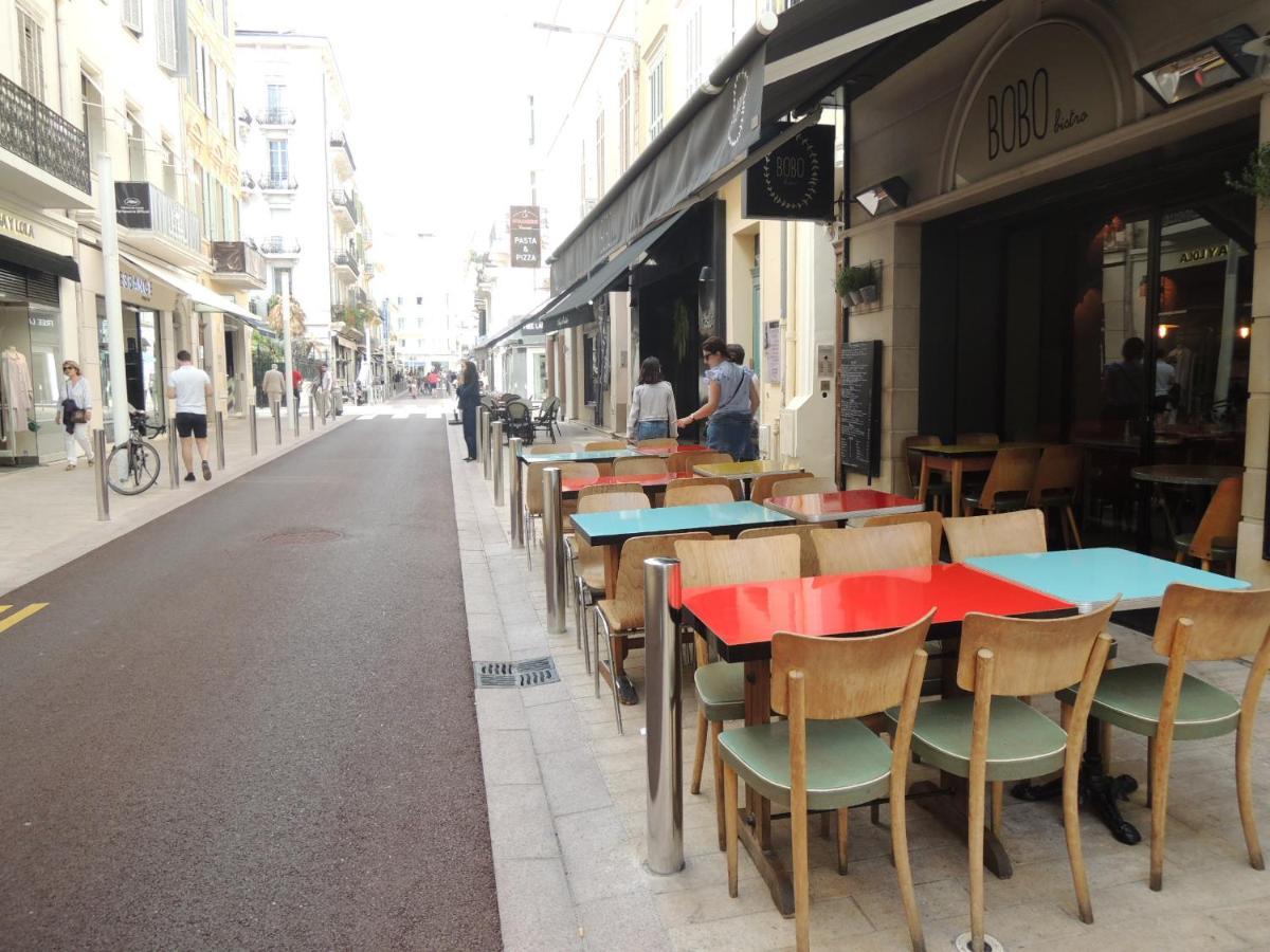 Luxury Family 2Br - Prime Location, Walk To Beach & Shopping, Sunny Balcony - Totolulu Cannes Hoche Esterno foto