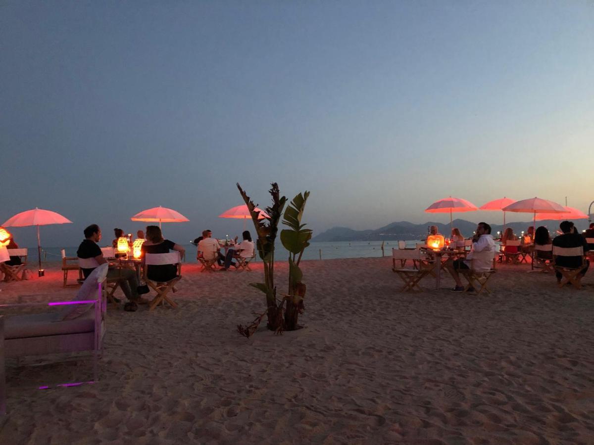 Luxury Family 2Br - Prime Location, Walk To Beach & Shopping, Sunny Balcony - Totolulu Cannes Hoche Esterno foto